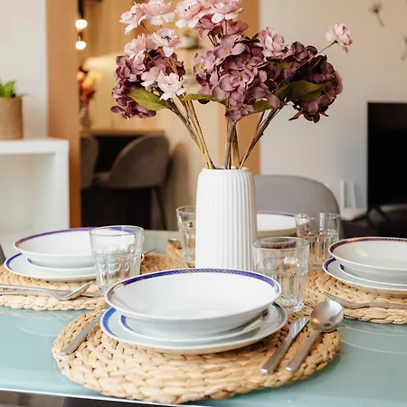 Apartmán Komarnicka With Balcony Bratislava